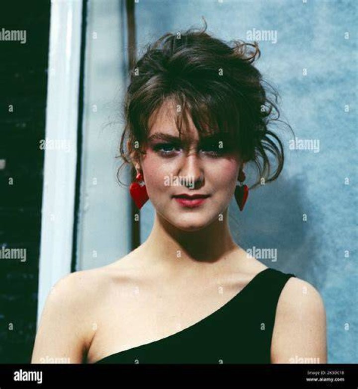 Alexandra Curtis photos, news, filmography, quotes and facts Celebs