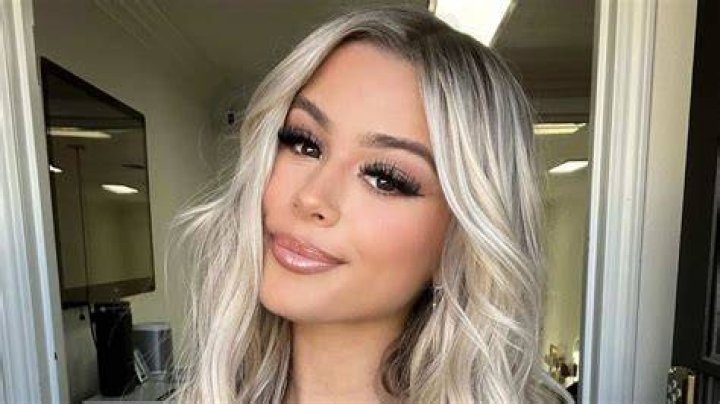 Noelle Leyva Age, Height, Biography, Wiki, Net Worth, Boyfriend, Vlogs