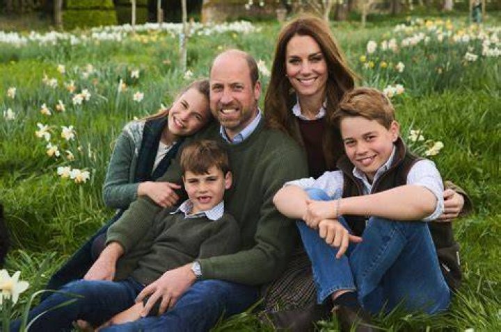 Prince William's height, weight. He keeps fit together with wife