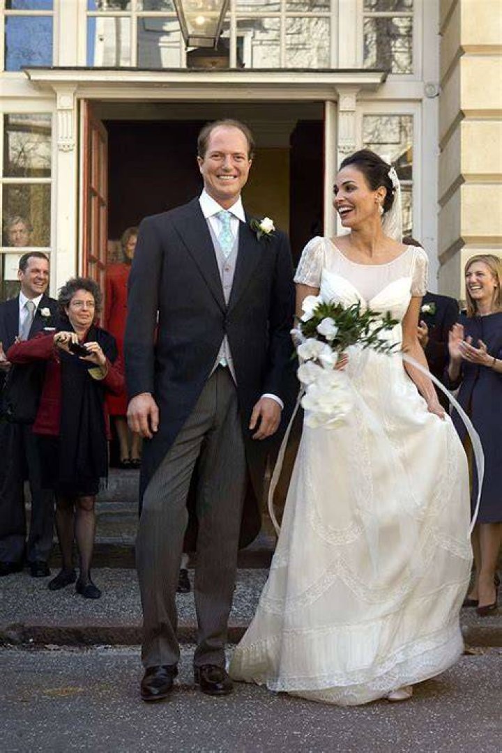 Red Carpet Wedding Ines Sastre and Alex Corrias Red Carpet Wedding