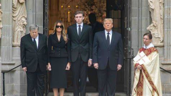 Unveiling Melania Trump's Height: A Comprehensive Guide