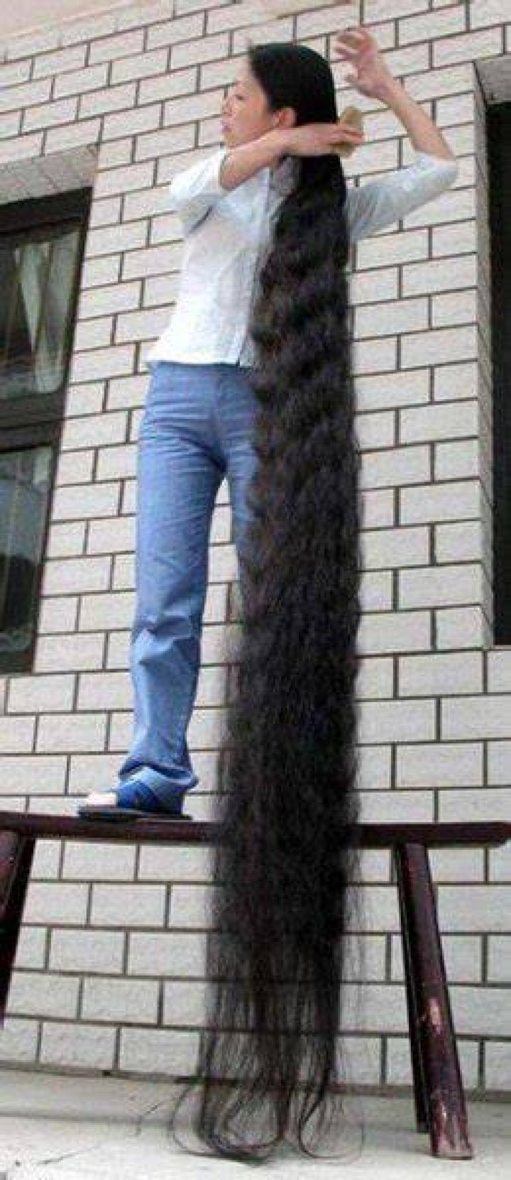 Who has the longest hair in the world as of 2021? The top 10 list